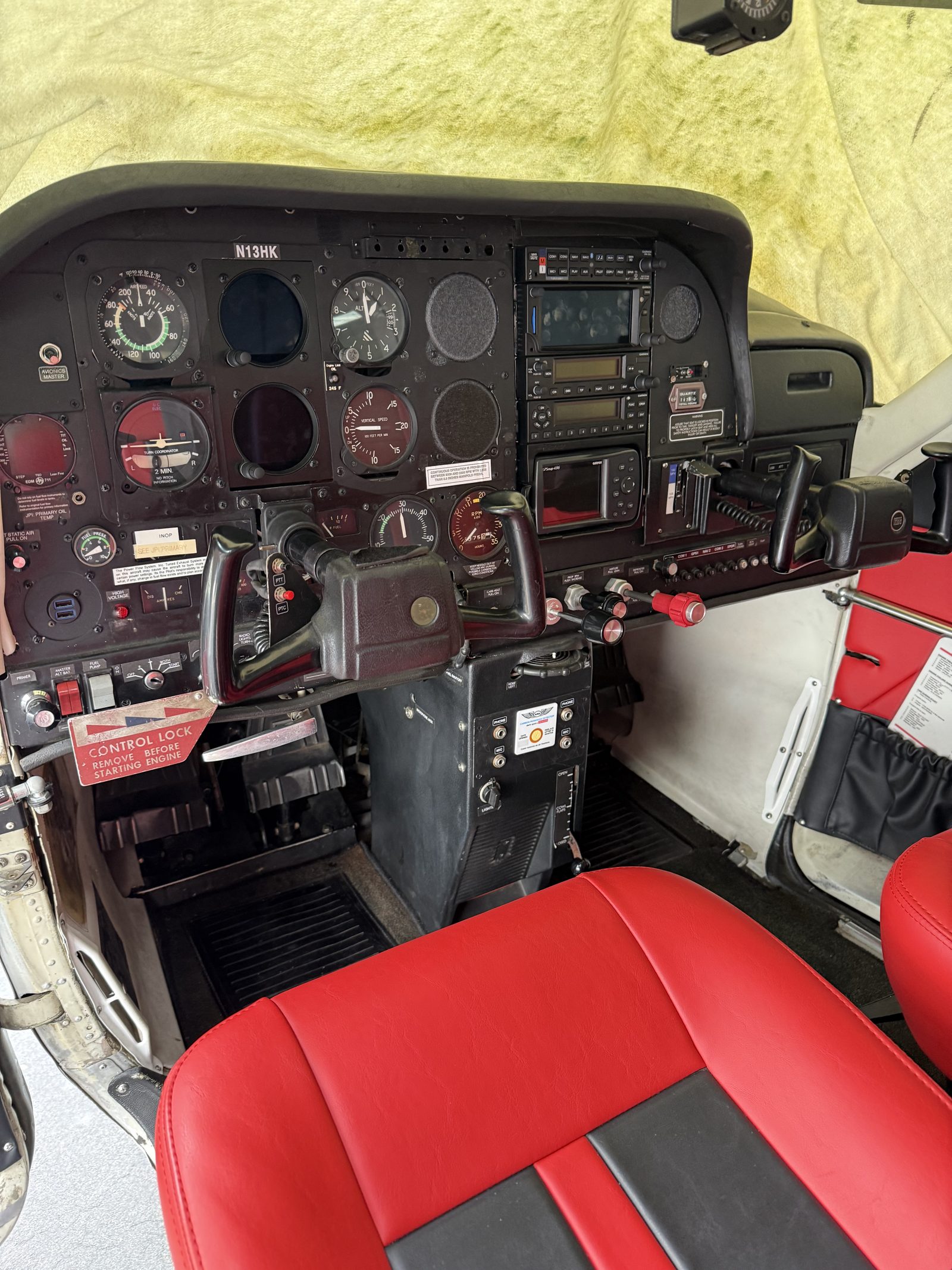 N13HK panel: Garmin GTN 650 and dual GI-275